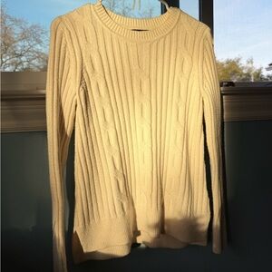 banana republic cream cable knit sweater